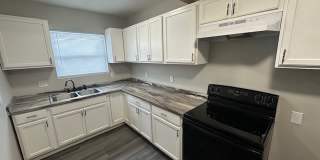 1514 Republic Ave Gallery 8