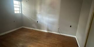 103 North Florida Street Gallery 2