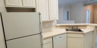 1 Bedroom 1 Bath Condo Gallery 11