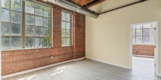 SoHo Lofts Gallery 8