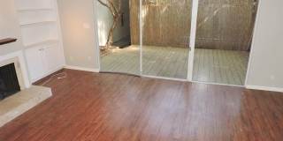 Beautiful Updated Two Story Townhouse In GREAT LOCATION Gallery 10