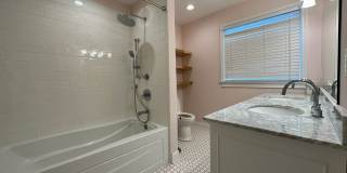 Remodeled beauty in Charolette Park Gallery 11