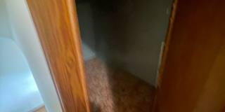 4 bedroom 1 1/2 bath single family house with yard. Gallery 36