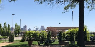 Midtown 300 Gallery 13