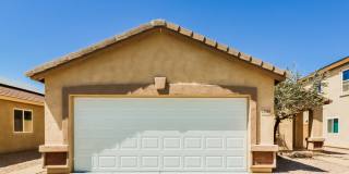 22834 West Mohave Street Gallery 1
