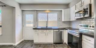 13204 East Linvale Pl Gallery 1