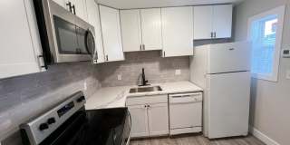 1464 Elmira Street Gallery 3