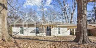 5800 Laurie Dr Gallery 1