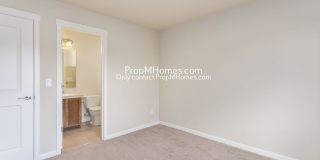 Great Two Bedroom Home In Sherwood! ~Must See The Balcony! Gallery 13