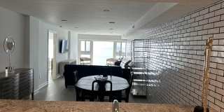 ** STUNNING BEACHFRONT 2/2 PENTHOUSE SEASONAL UNIT ** CASA BONITA GRANDE ** MODERN ** LUXURY ** BONITA SPRINGS ** Gallery 8