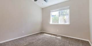 1621 Knox St Gallery 4