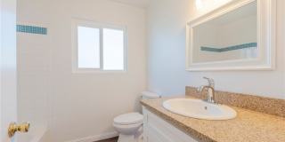 1443 E Gladwick Gallery 13