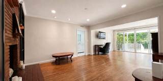 1796 E Mendocino St Gallery 32
