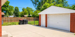Huge Renovated 3 Bedroom house in hikespoint! Gallery 8