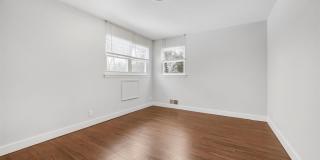 111 Charles Street Gallery 9