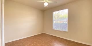 TWO BEDROOM CONDO IN GATED COMMUNITY Gallery 29