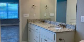 5601 Sapphire Dr Gallery 13