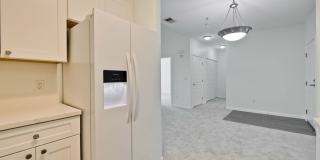 Excellent 2 Bed 2 Bath Condo - Completely Remodeled! Gallery 15
