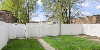 323 Memorial Drive Gallery 11