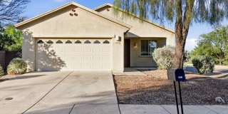 ✨ Beautiful 3-Bedroom Home with Solar & Spacious Backyard ✨ ✨ Beautiful 3-Bedroom Home with Solar & Spacious Backyard ✨ Gallery 1