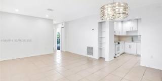 15391 S Dixie Hwy 60 Hwy Gallery 1