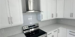 1022 Candlelight Drive Gallery 14