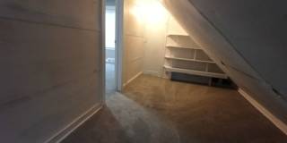 Charming 3 bedroom/1.5 bath Brick Home - Now Available! Gallery 17