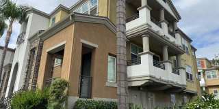 Sleek 3-Bed + Flex Corner Condo with Attached Tandem Garage Gallery 1