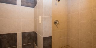 608 CHARLES AVE Gallery 37