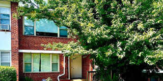 108 VARNUM Street NE 108 VARNUM Street NE Gallery 1