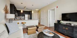 Link Apartments Brookstown Gallery 10