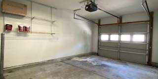 Adorable 3 Bedroom 3 Bath in Preston Green Gallery 5