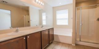 Charming 4 Bedroom Home in Gated Community with Community Pool & Courtyard Entry! Gallery 1