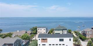 319 Wilmot Road Gallery 43