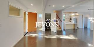 Luxury single-family home with inclusive water, sewer, and garbage Gallery 18