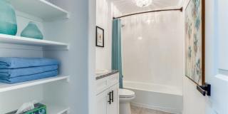 810 Wolf Creek Drive Gallery 28