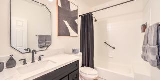 1906 Old Mill Ln Gallery 25