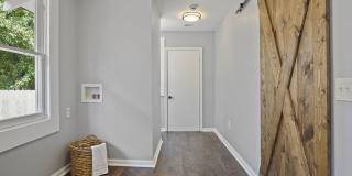 311 Northwest 25th Street Gallery 21