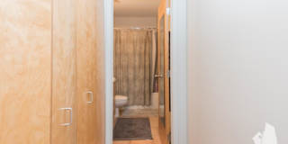 2300 W Wabansia Gallery 3