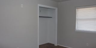 Huge Playroom - Family Room! Gallery 20