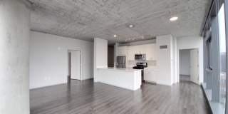 743 S Clark St Gallery 1