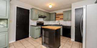 2920 FEATHERSTON AVENUE Gallery 7