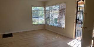2904 Sunset Ave - Apartment Gallery 8