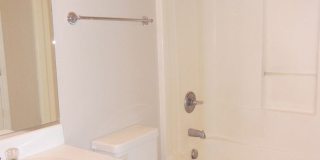 2 Bedroom 2 Bath Townouse Gallery 11