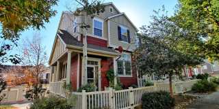 3 bed 2.5 bath end unit Red Hawk townhome Gallery 1