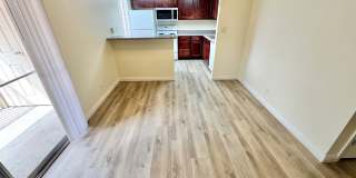 Stylish condo with new upgrades, tennis courts, and pool access Gallery 5
