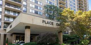 Newly Remodeled 1 bedroom / 1.5 bath Condo at Place One Gallery 18