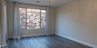 92 Lake Oasis Street Gallery 15