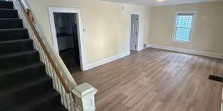 43 Isham St, Burlington, VT | 5 Bedroom + Office House Near UVM | June 2027 Gallery 1