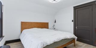 44 Holburn Avenue Gallery 18